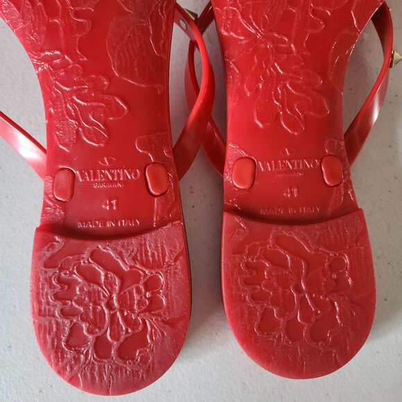 Valentino Rockstud Jelly "EUC" - Picture 14 of 16